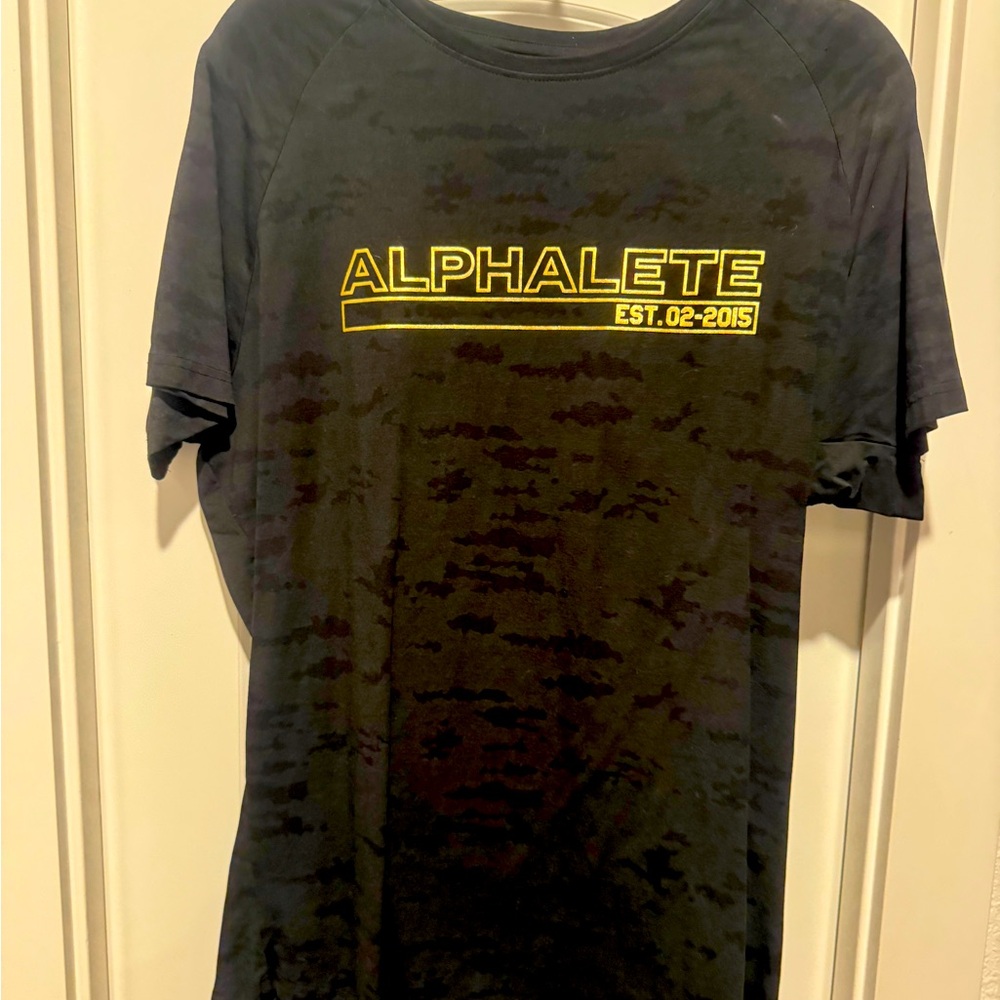 Men’s Alphalete Special Edition Shirt NWOT
